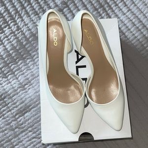 Size 7.5 white aldo heels palmia-96